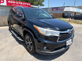 2016 Toyota Highlander XLE - samochód z USA z aukcji Manheim, oferta Kup Teraz w AUTOMAX