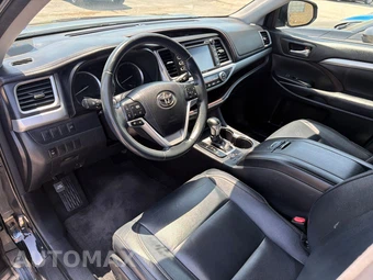 2016 Toyota Highlander XLE - miniatura 7