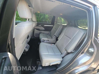 2016 Toyota Highlander XLE – miniatura 13