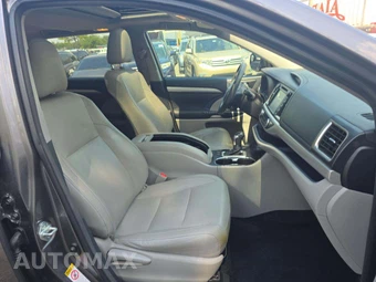 2016 Toyota Highlander XLE – miniatura 19