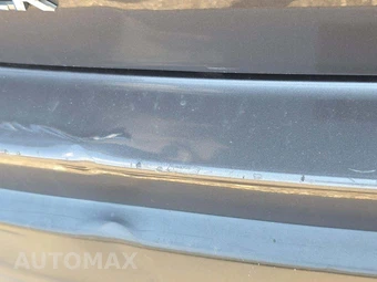 2016 Toyota Highlander XLE – miniatura 24