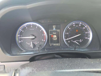 2016 Toyota Highlander XLE – miniatura 9