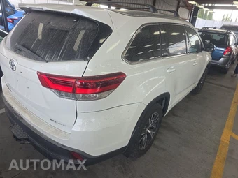 2016 Toyota Highlander XLE – miniatura 4