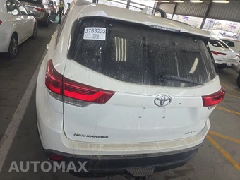 2016 Toyota Highlander XLE – miniatura 5