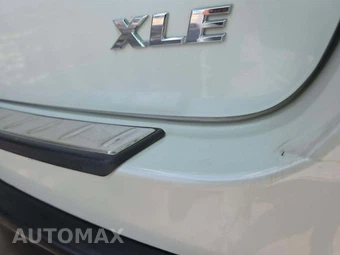 2016 Toyota Highlander XLE – miniatura 23
