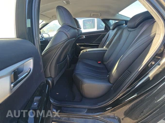 2016 Toyota Mirai – miniatura 13