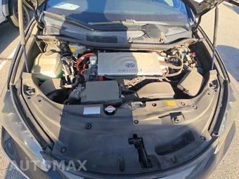 2016 Toyota Mirai – miniatura 15