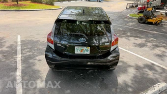 2016 Toyota Prius c One - miniatura 13