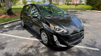 2016 Toyota Prius c One - miniatura 5