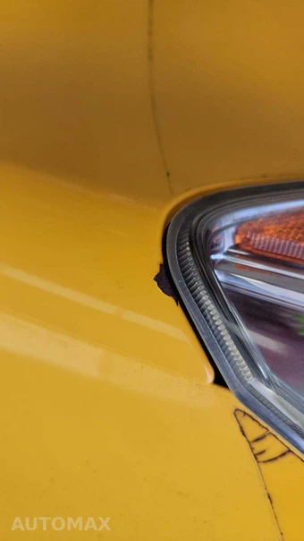 2016 Toyota Prius c Three – miniatura 21