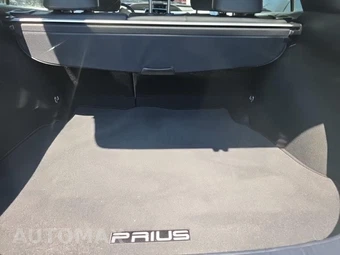 2016 Toyota Prius Four - miniatura 20