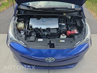 2016 Toyota Prius Four Touring - miniatura 18