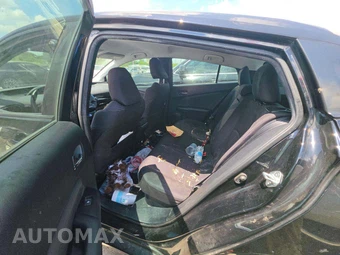 2016 Toyota Prius Three – miniatura 10