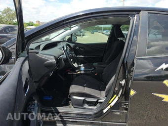 2016 Toyota Prius Three – miniatura 3