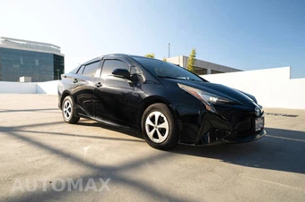 2016 Toyota Prius Two – miniatura 4