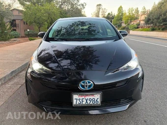 2016 Toyota Prius Two - miniatura 8