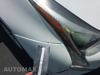 2016 Toyota Prius Two - miniatura 19