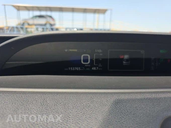 2016 Toyota Prius Two - miniatura 6