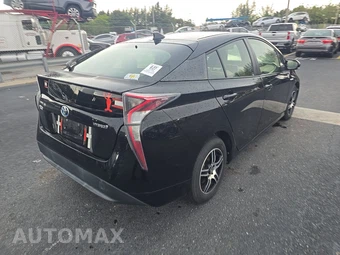 2016 Toyota Prius Two - miniatura 4