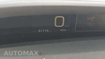 2016 Toyota Prius Two - miniatura 40