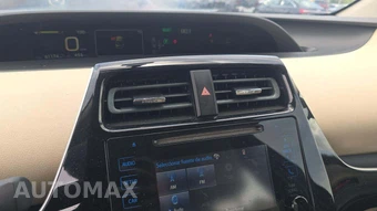 2016 Toyota Prius Two - miniatura 41