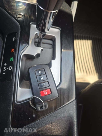 2016 Toyota RAV4 Hybrid Limited - miniatura 5