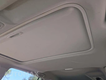2016 Toyota RAV4 Hybrid Limited - miniatura 8