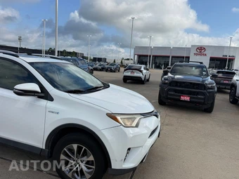 2016 Toyota RAV4 Hybrid XLE - miniatura 2