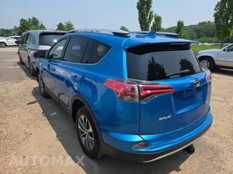 2016 Toyota RAV4 Hybrid XLE - miniatura 6