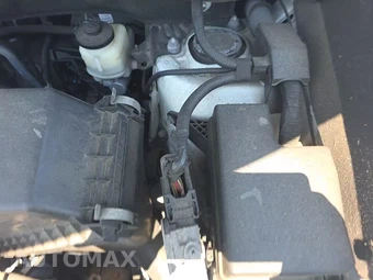 2016 Toyota RAV4 LE - miniatura 29