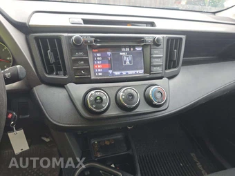 2016 Toyota RAV4 LE – miniatura 10