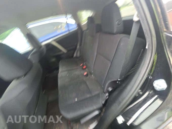 2016 Toyota RAV4 LE – miniatura 13