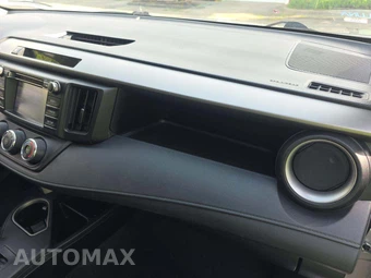 2016 Toyota RAV4 LE – miniatura 19