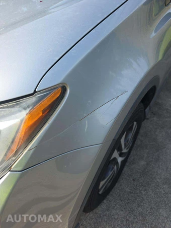 2016 Toyota RAV4 LE – miniatura 23