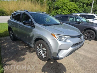 2016 Toyota RAV4 LE – miniatura 4