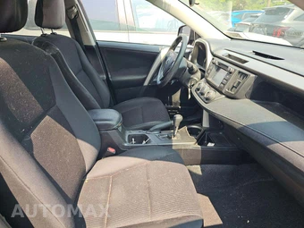 2016 Toyota RAV4 LE - miniatura 18