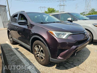 2016 Toyota RAV4 LE - miniatura 4