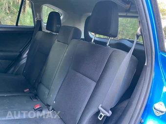 2016 Toyota RAV4 LE - miniatura 26