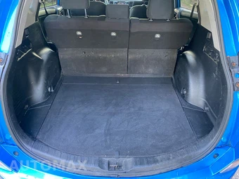 2016 Toyota RAV4 LE - miniatura 55