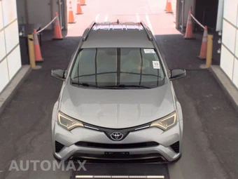 2016 Toyota RAV4 LE – miniatura 2