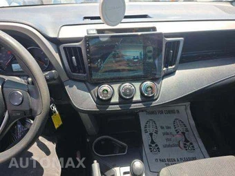 2016 Toyota RAV4 LE – miniatura 10