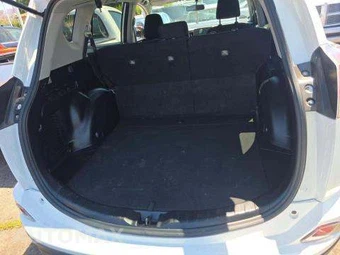 2016 Toyota RAV4 LE – miniatura 14