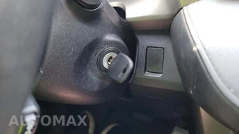 2016 Toyota RAV4 LE – miniatura 21