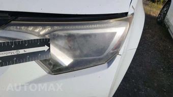 2016 Toyota RAV4 LE – miniatura 39