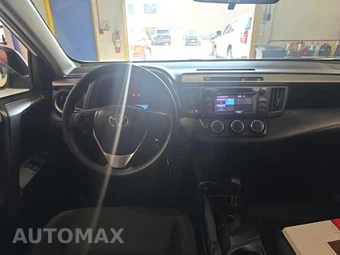 2016 Toyota RAV4 LE – miniatura 14