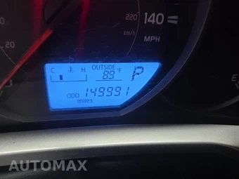 2016 Toyota RAV4 LE – miniatura 15