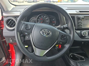 2016 Toyota RAV4 LE – miniatura 10