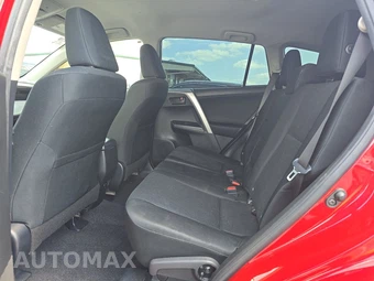 2016 Toyota RAV4 LE – miniatura 13