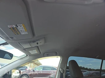 2016 Toyota RAV4 LE – miniatura 18