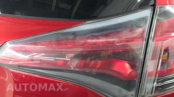 2016 Toyota RAV4 LE – miniatura 21